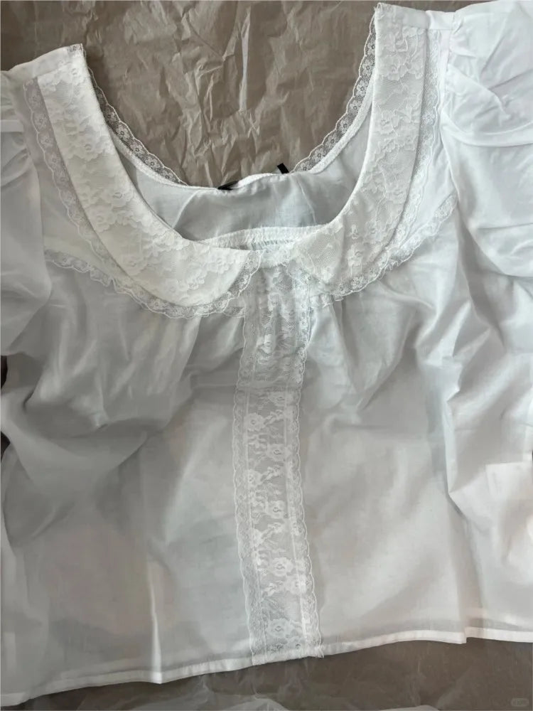 White Lace Buttons Turn-down Collar Blouse Women Cotton Casual Preppy Style Short Sleeve Tees Sweet Cute Preppy Style T-shirts