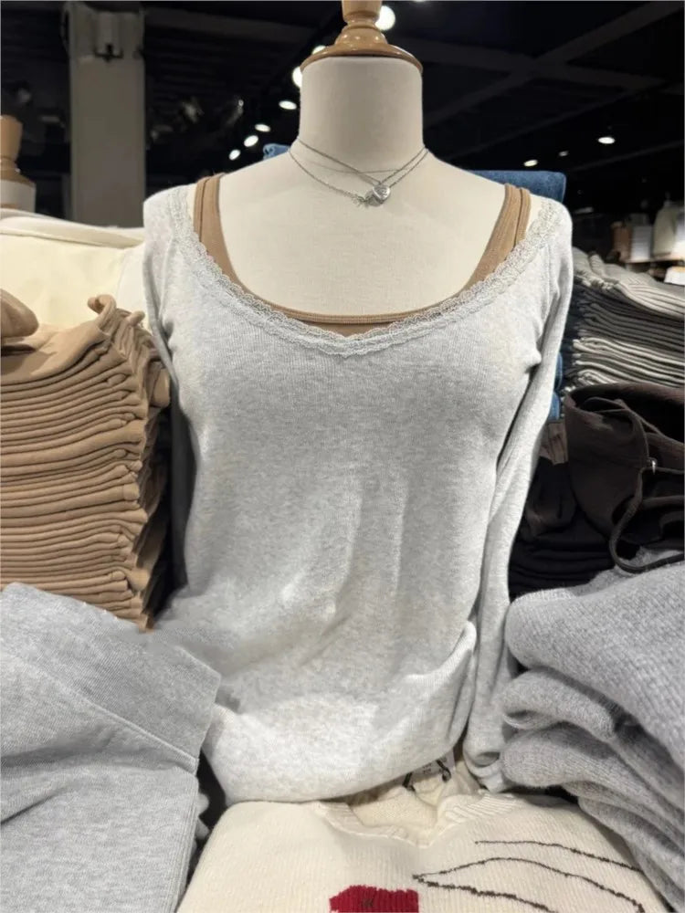 Sweet Lace Trim V-neck T-shirts Women Sexy Streetwear Light Grey Cotton Slim Long Sleeve Tees Female Casual Simple Basic Tshirt