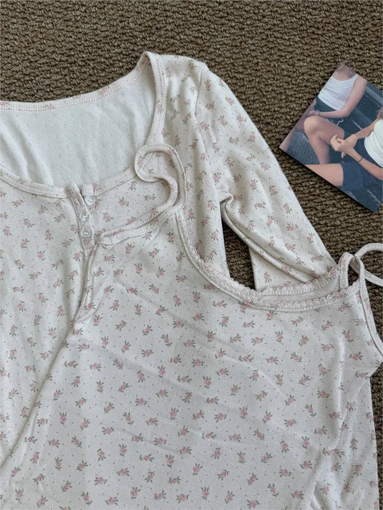 Floral Zelly T-shirts Women Spring Casual Simple Cotton Soft Button Long Sleeve Tees Sweet Cute Preppy Style Tshirt