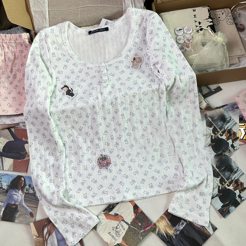 Sweet Little Bear Print Buttons Long Sleeve Tees Women Autumn New Cotton Soft Gray Casual Tops Female Vintage Cute Y2K T-shirts