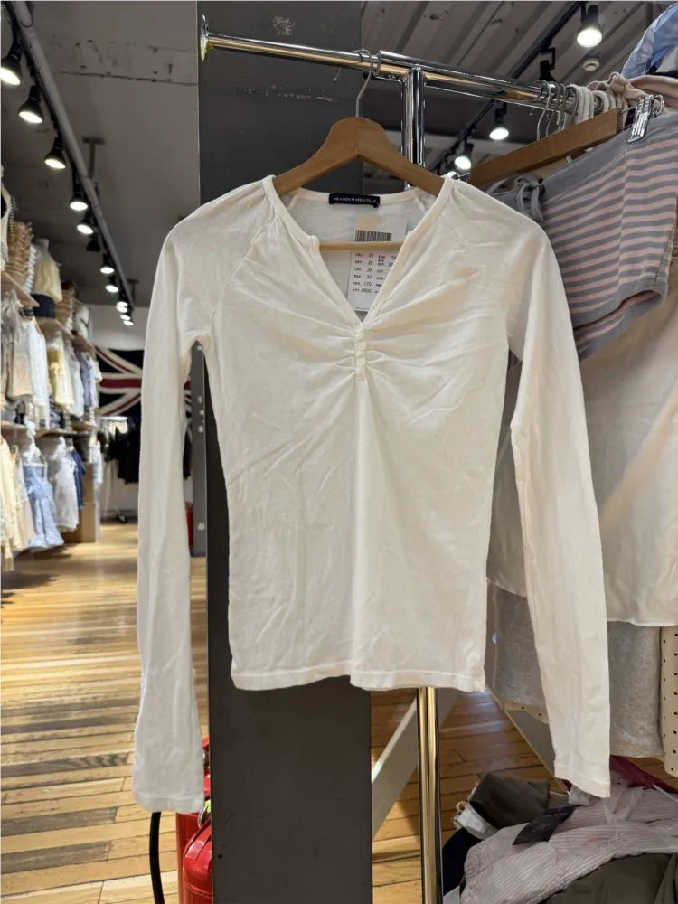 White V-neck Folds T-shirts Women Simple All-match Cotton Buttons Long Sleeve Tees Sweet Chic Preppy Style Tshirt Y2K Tops