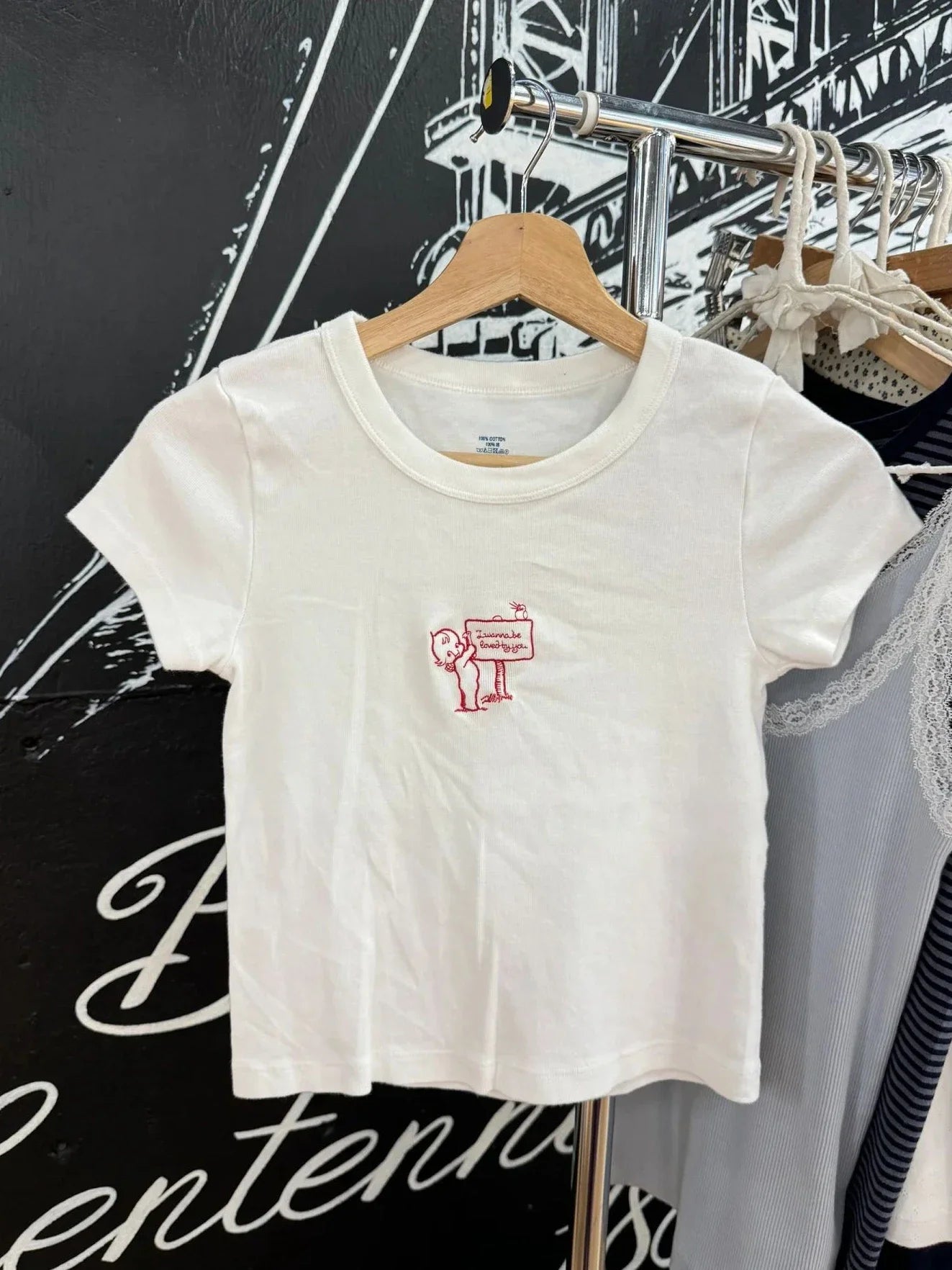New Cute Little Girl Embroidery T-shirt Woman O-Neck Slim Short Sleeve Cotton Tees Tops Spring Casual Sweet Y2K Tshirts
