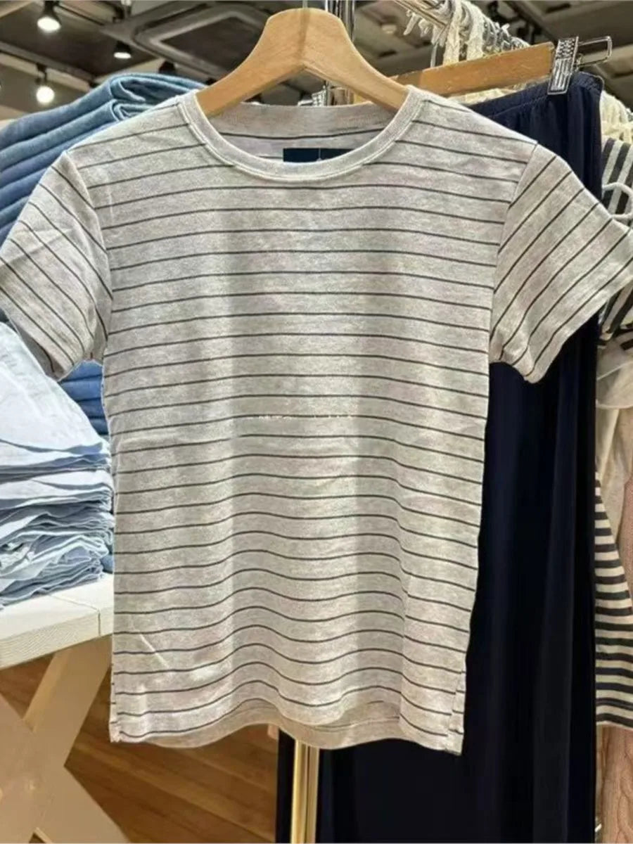 Vintage Striped Slim T-shirt Women Spring New Round Neck Cotton Short Sleeve Tee Shirts Female Cute Preppy Style Y2K T shirts
