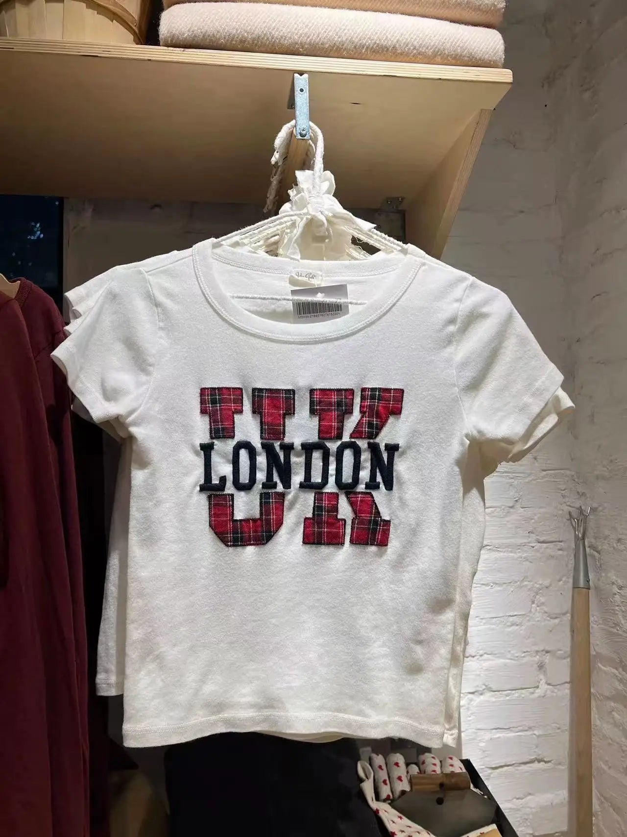 Letter Embroidery T-shirts Women Summer Streetwear Cotton Slim Short Sleeve Tees Sweet Vintage Preppy Style Tshirt Y2K Tops