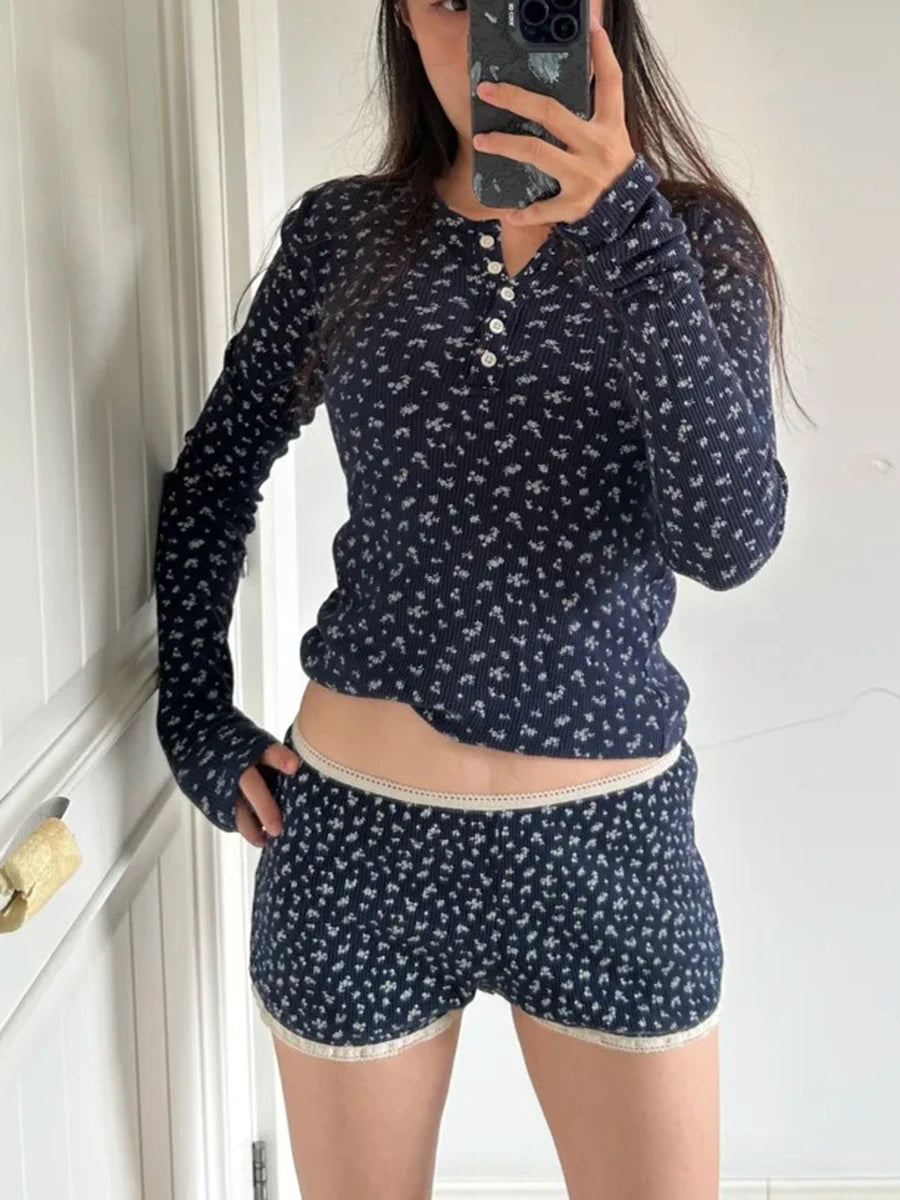 Waffle Floral Buttons Slim Long Sleeve Tee Women Spring New Cotton Preppy Style Tops Female Sweet Cute Chic Vintage T-shirts Y2K