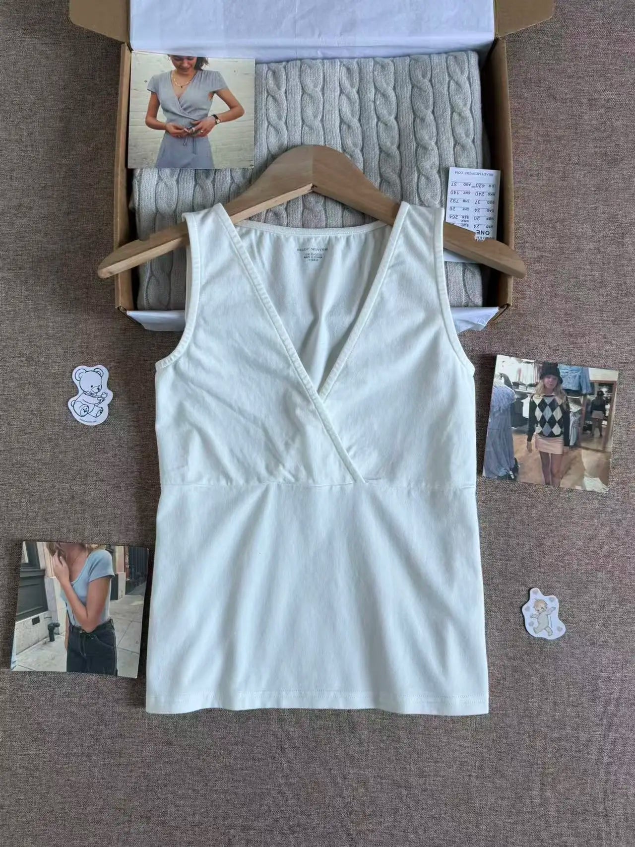 Yellow Slim V-neck Tank Top Women Summer Casual Simple Cotton Sleeveless Vest Clean girl Preppy Style Sweet Basic Camis OOTD New