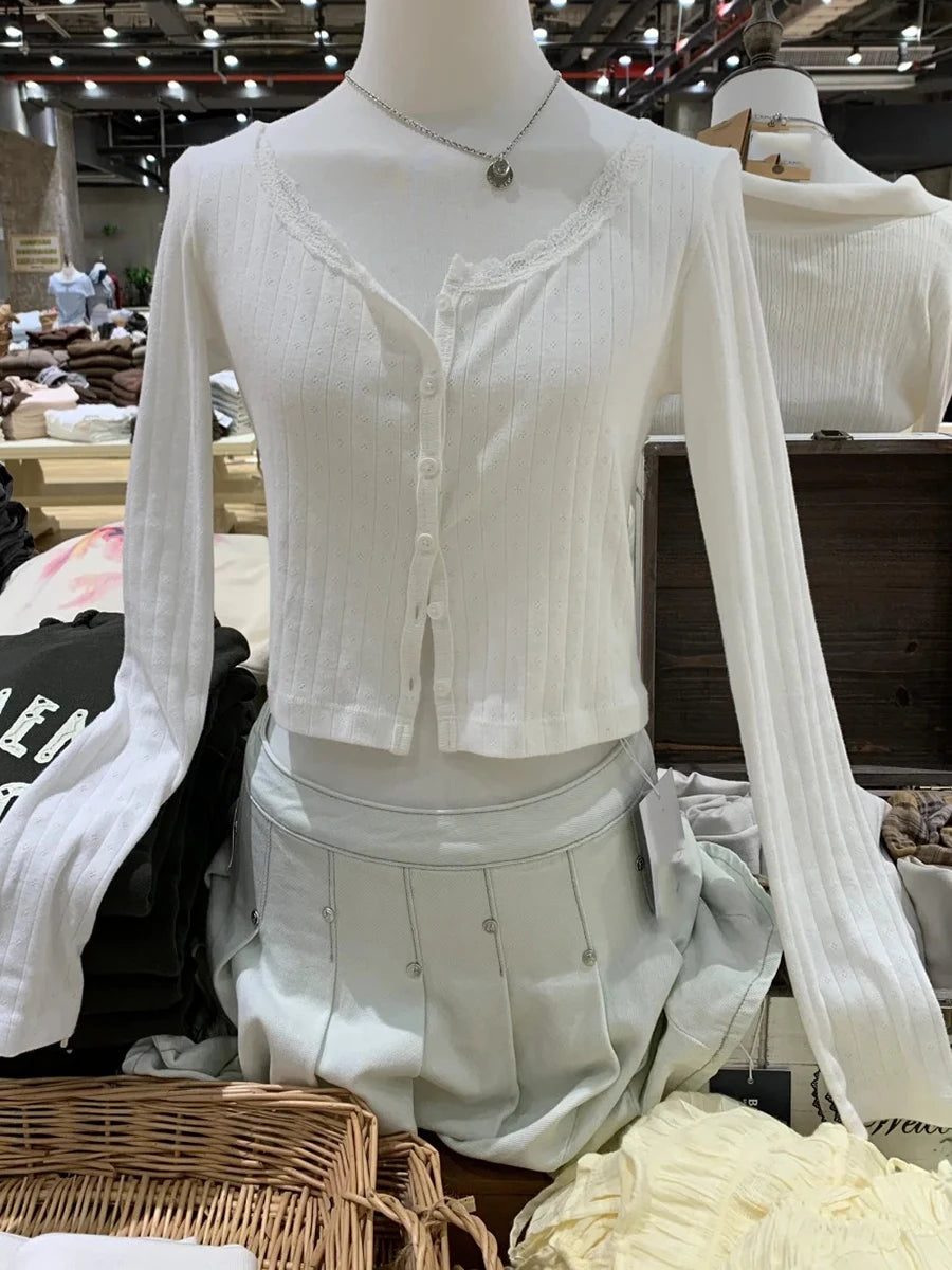Simple Lace Trim White Long Sleeve T-shirt Women Autumn Sexy V-neck Cotton Slim Tees Casual Vintage Sweet Basic Tshirt Y2K Tops