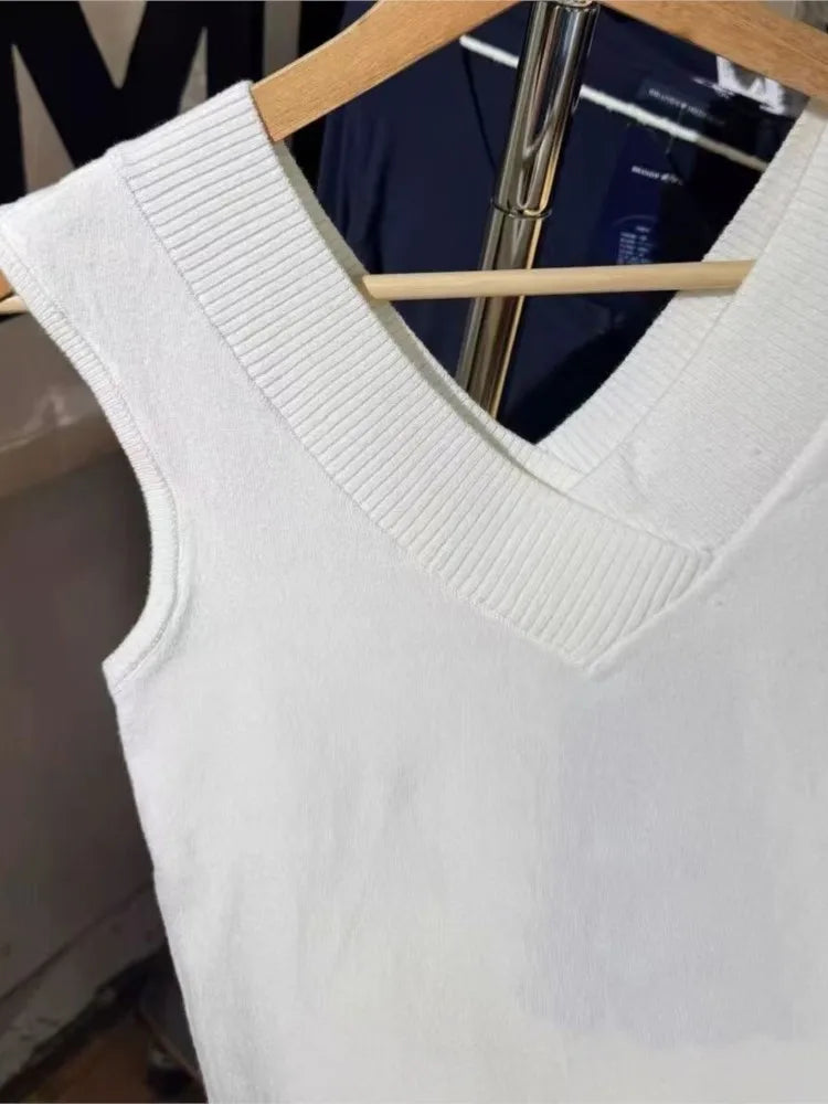 White Knitted V-neck Slim Vest Women Summer Cotton Chic Sweater Sleeveless Tank Tops Female Preppy Style Sweet Crop Top Y2k New