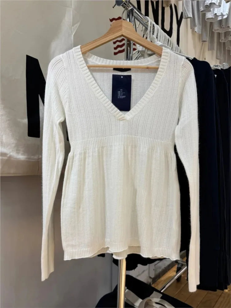 Cute White Knitted Long Sleeve Tees Women Autumn Fashion Cotton Soft Slim V-neck  T-shirt Sweet Preppy Style T Shirt Y2K Top New