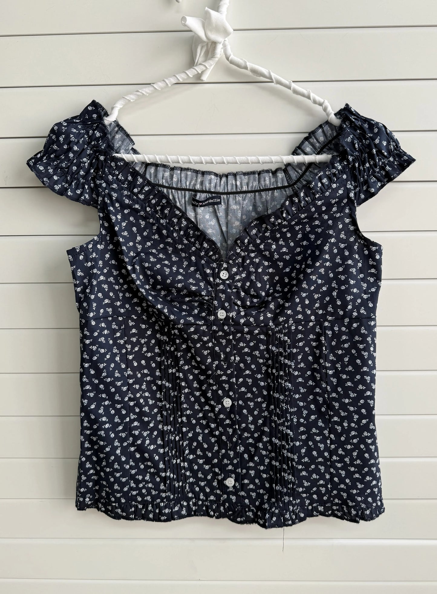 Cute Red Plaid Folds Blouse Tees Women Casual Single Breasted Ruffle Sleeveless Tank Tops Sweet Vintage Preppy Style Camisole