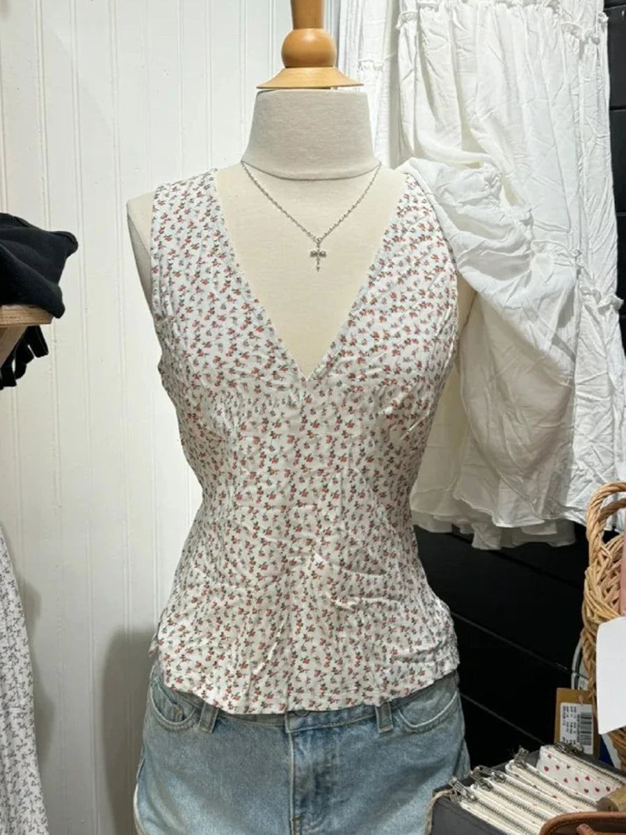 Solid Slim V-neck Tank Top Women Casual Simple Basic Cotton Sleeveless Vest Clean Girl Preppy Style Sweet Cute Camisole Y2K