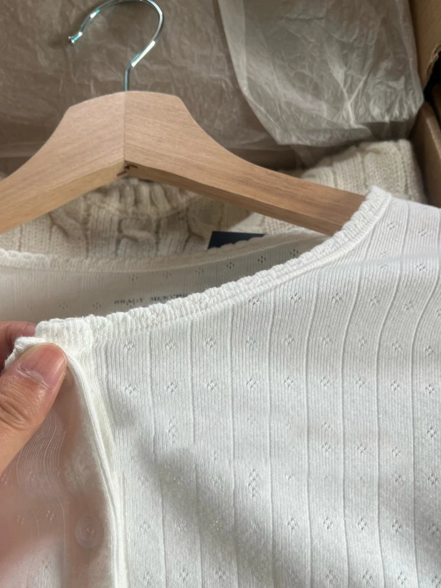 Lace Trim White Eyelet Slim T-shirt Women New Basic O-neck Single Breasted Cotton Long Sleeve Tee Shirts Sweet Cute Vintage Tops