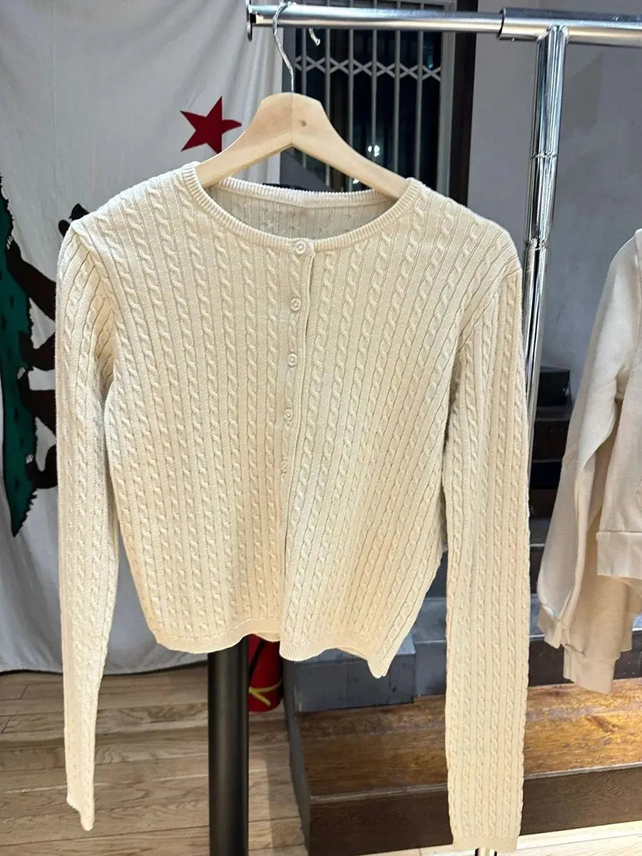 Red Twist flower Knitted Sweater Cardigan O-Neck Single Breasted Long Sleeve Slim Coat Vintage Streetwear Simple Crop Top Y2K