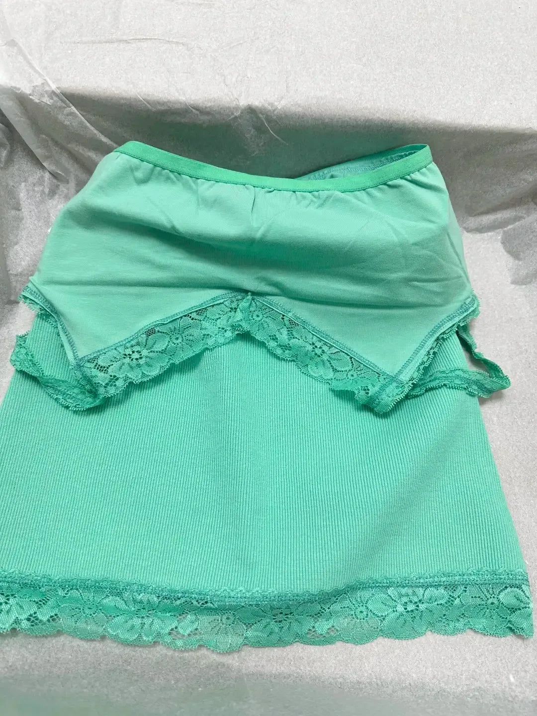 Lace Trim Ribbed Slim Tank Top Women Cute Casual Basic V-neck Cotton Lined Camisole Female Vintage Simple All-match Vest Y2k New