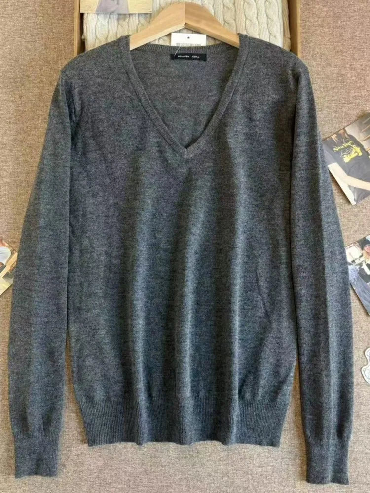 Gray V-neck Sweater Women Spring Streetwear Simple Cotton Slim Long Sleeve Knitted Tops Vintage Chic Y2K Sweaters