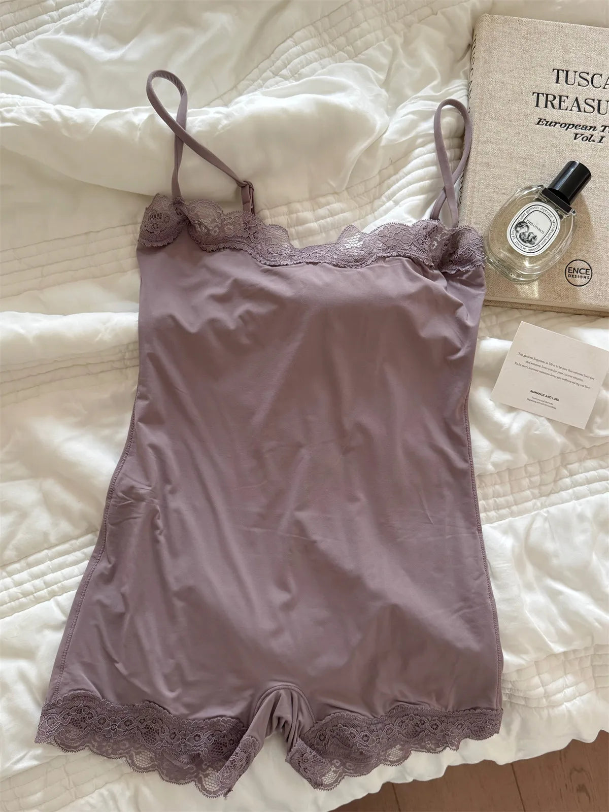 Pink Lace Trim Slim Playsuits Woman Chic High Elasticity Adjustable Strap Skinny Bodysuit Fashion Simple Smooth One-piece Tops