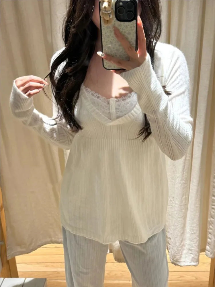 Cute White Knitted Long Sleeve Tees Women Autumn Fashion Cotton Soft Slim V-neck  T-shirt Sweet Preppy Style T Shirt Y2K Top New