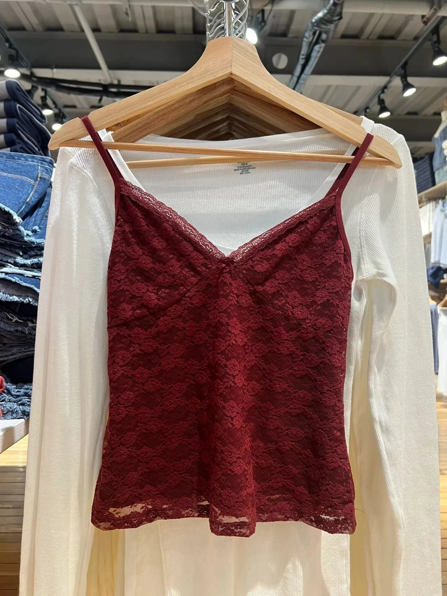 Floral Lace V-Neck Folds Slim Tank Top Women Summer Casual Sleeveless Thin Sleeveless Vest Sweet Vintage  Sexy Crop Tops Y2K New