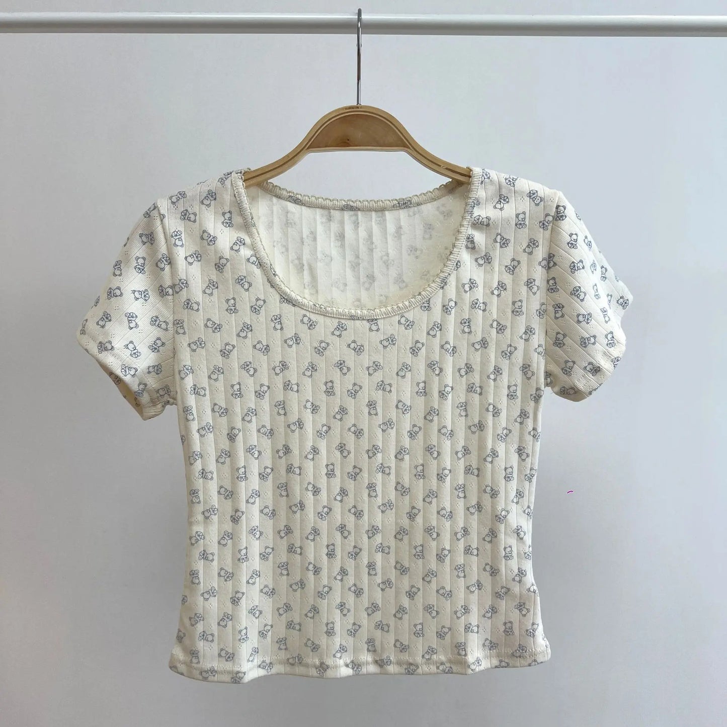 Floral Print Eyelet Short Sleeve Tee Women New Casual Streetwear Slim Cropped Tops Girl Sweet Cute Preppy Style T-shirts Y2K Top