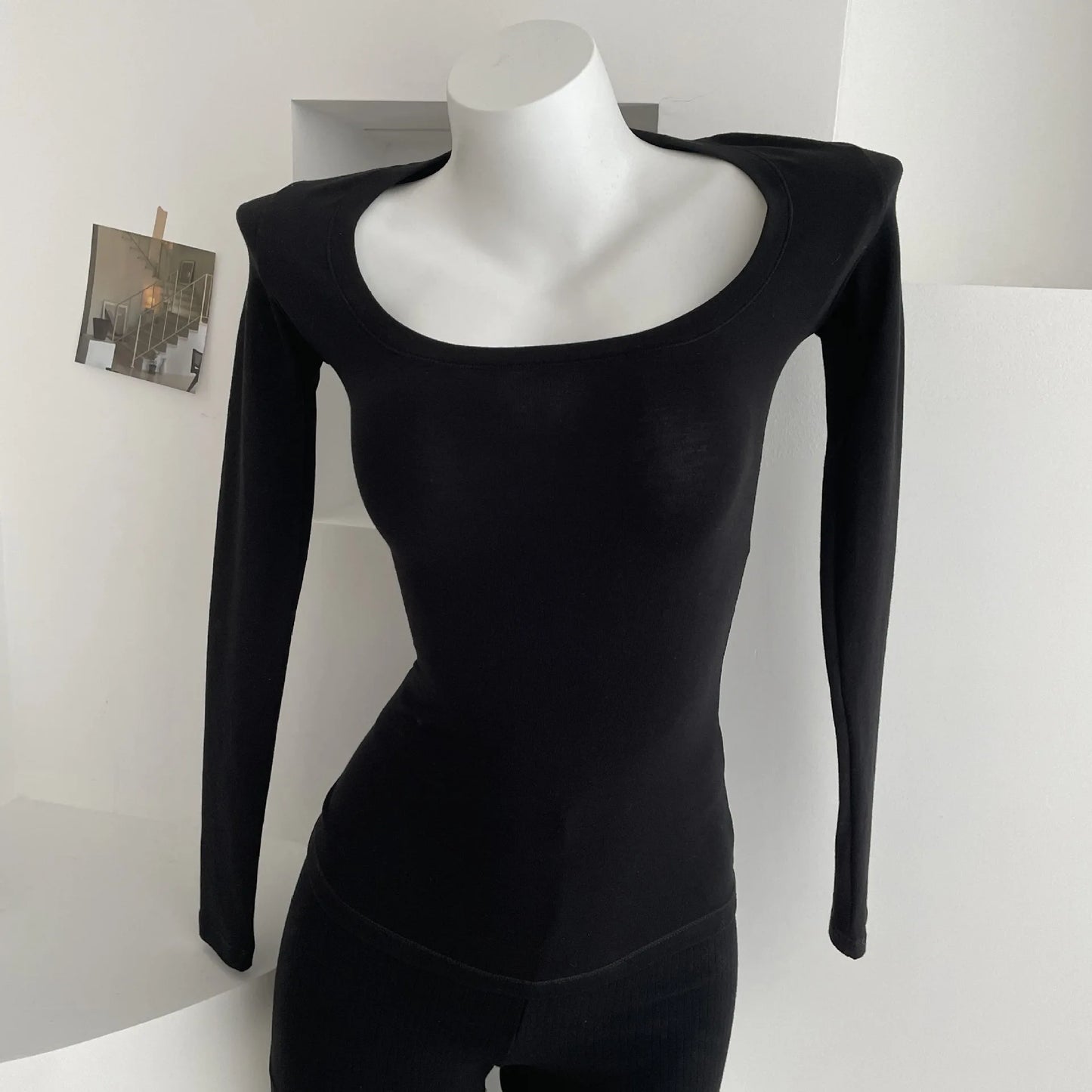 Solid Skinny Cotton T-shirt Women Casual Simple All-match O-neck Yoga Long Sleeve Tees Female Elegant Sweet Basic Sport T-shirts