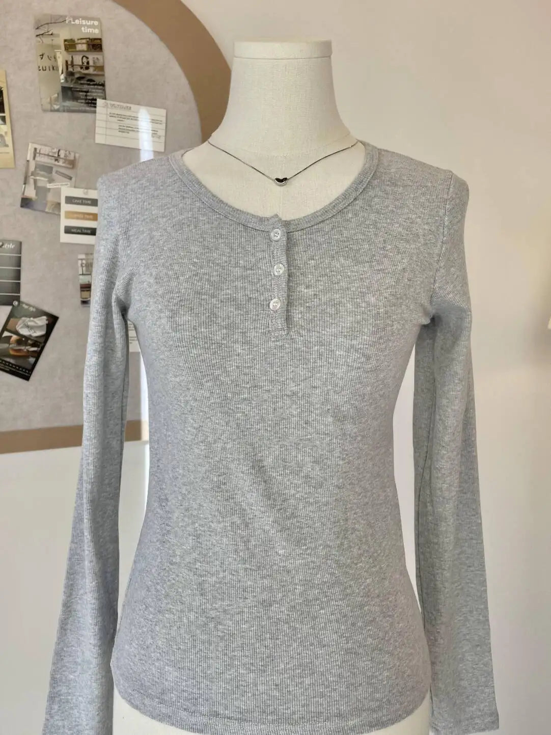 Sweet Solid Hollow Out T-shirts Femme Y2K Button Casual Basic Slim Long Sleeve Tees Women Preppy Style Vintage Cute Tops Clothes