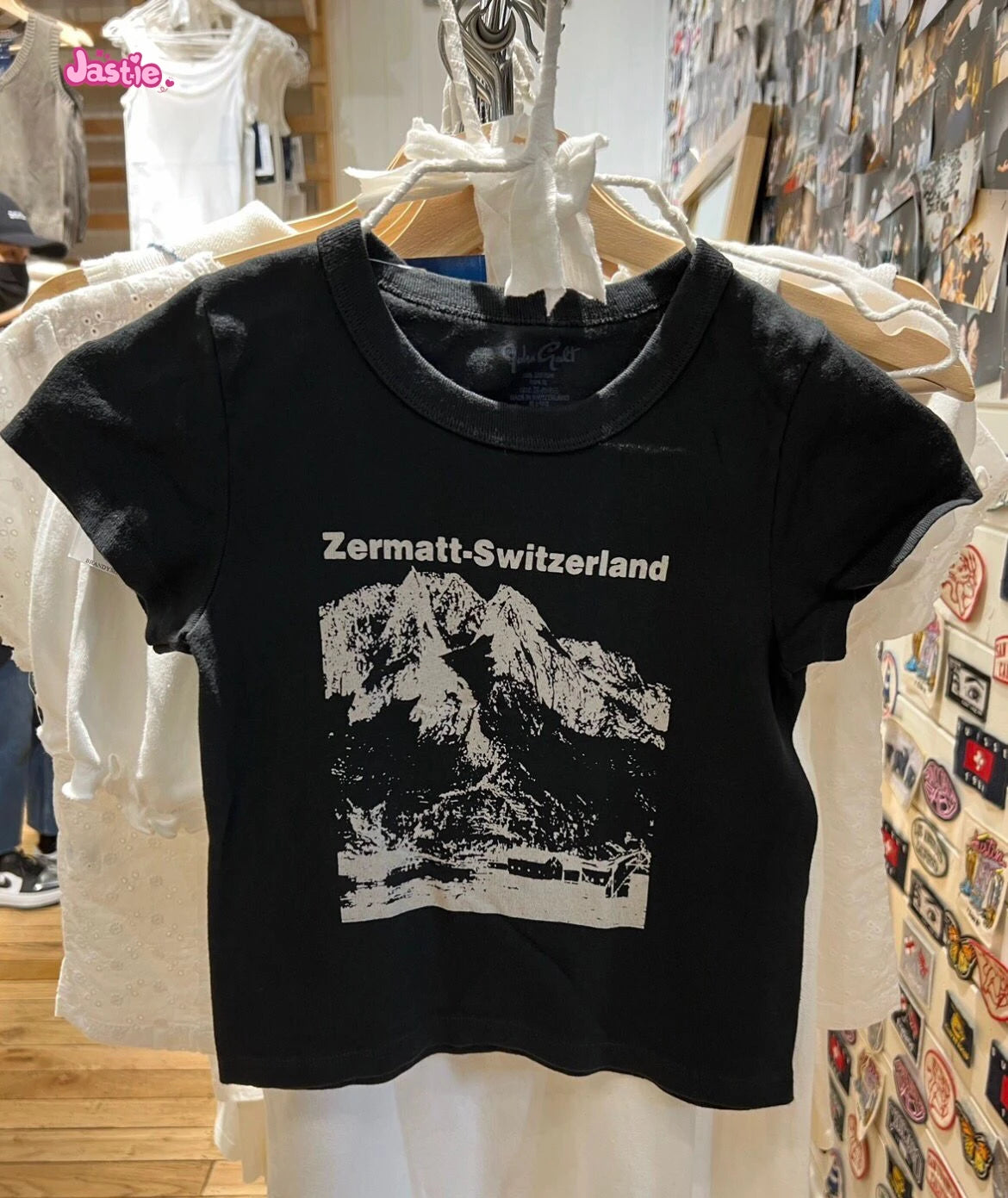 Vintage Letter Graphic Crop Top Women Summer Casual Round Neck Short Sleeve Short T-shirt Female Retro Classic Cotton Tops Chic