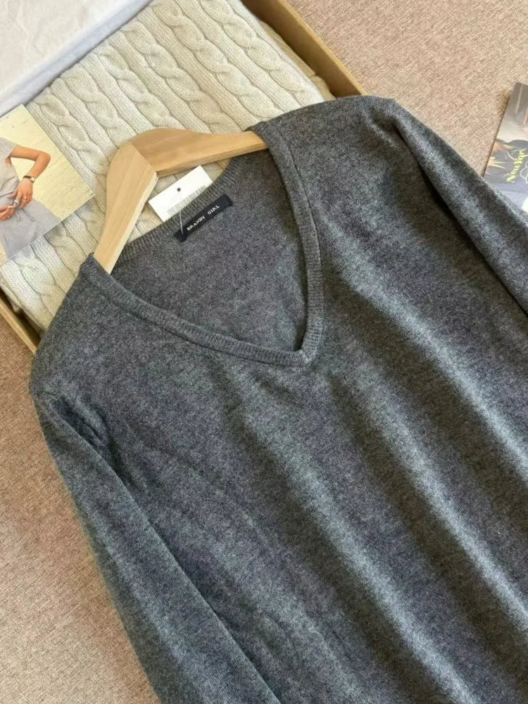 Gray V-neck Sweater Women Spring Streetwear Simple Cotton Slim Long Sleeve Knitted Tops Vintage Chic Y2K Sweaters