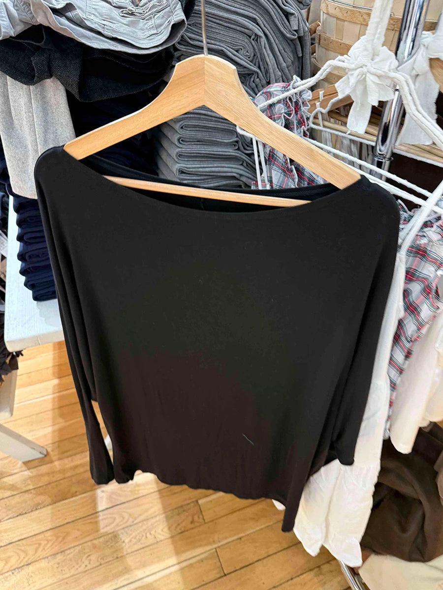 Black Long Batwing Sleeve T-shirts Women Elegant Sweet Slash Neck Cotton Tee Shirts Vintage Simple All-match Tshirts Y2k Tops