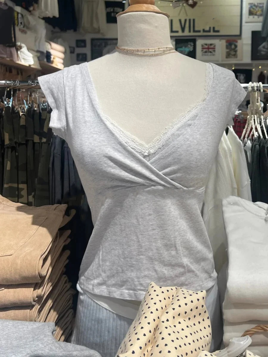 Rose Red Slim Crop Top Woman Streetwear Cute V-neck Short Sleeve Cotton Cropped T-shirt Casual Simple Sweet All-match Tee Tops