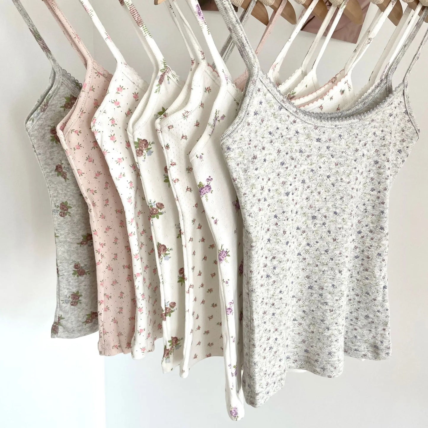 Floral Print Slim Cotton Camisole Women Summer Simple Streetwear Sleeveless Vests Female Cute Sweet Preppy Style Tank Tops Y2K