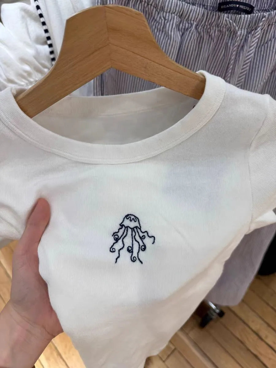 Cute Jellyfish Embroidery Crop Top Woman Summer Round Neck Short Sleeve Cotton Cropped Tees Sweet Preppy Style Slim Tshirts Tops