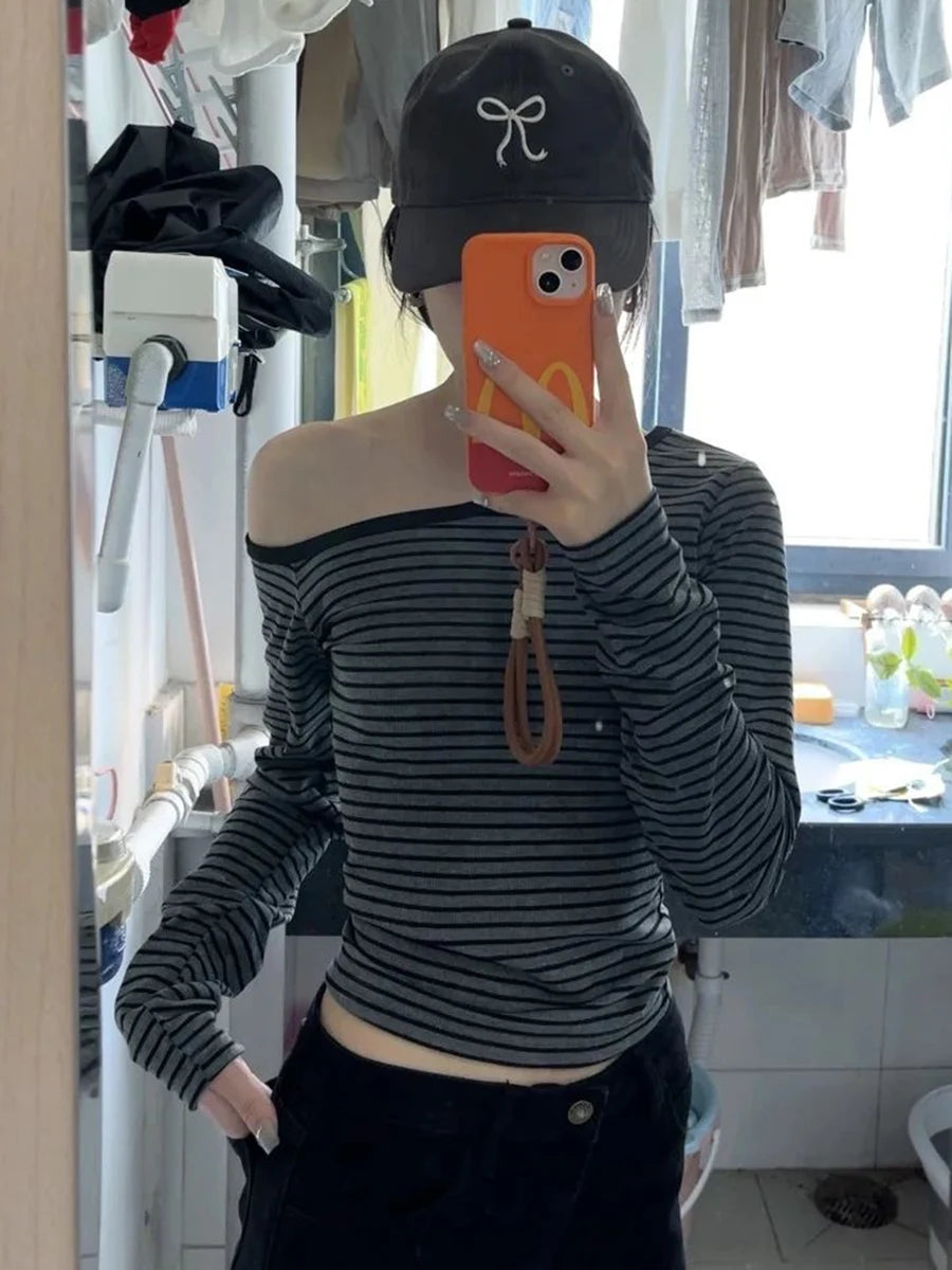 Vintage Striped Irregular Neck Long Sleeve T-shirt Women Autumn Cotton Slim Tee Shirts Female Sweet Streetwear Y2K Tshirt Tops