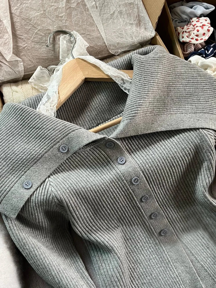 Vintage Fake Two Pieces Lace Halter T-shirt Women Sexy Off Shoulder Single Breasted Slim Long Sleeve Tees Sweet Gray Knit Tshirt
