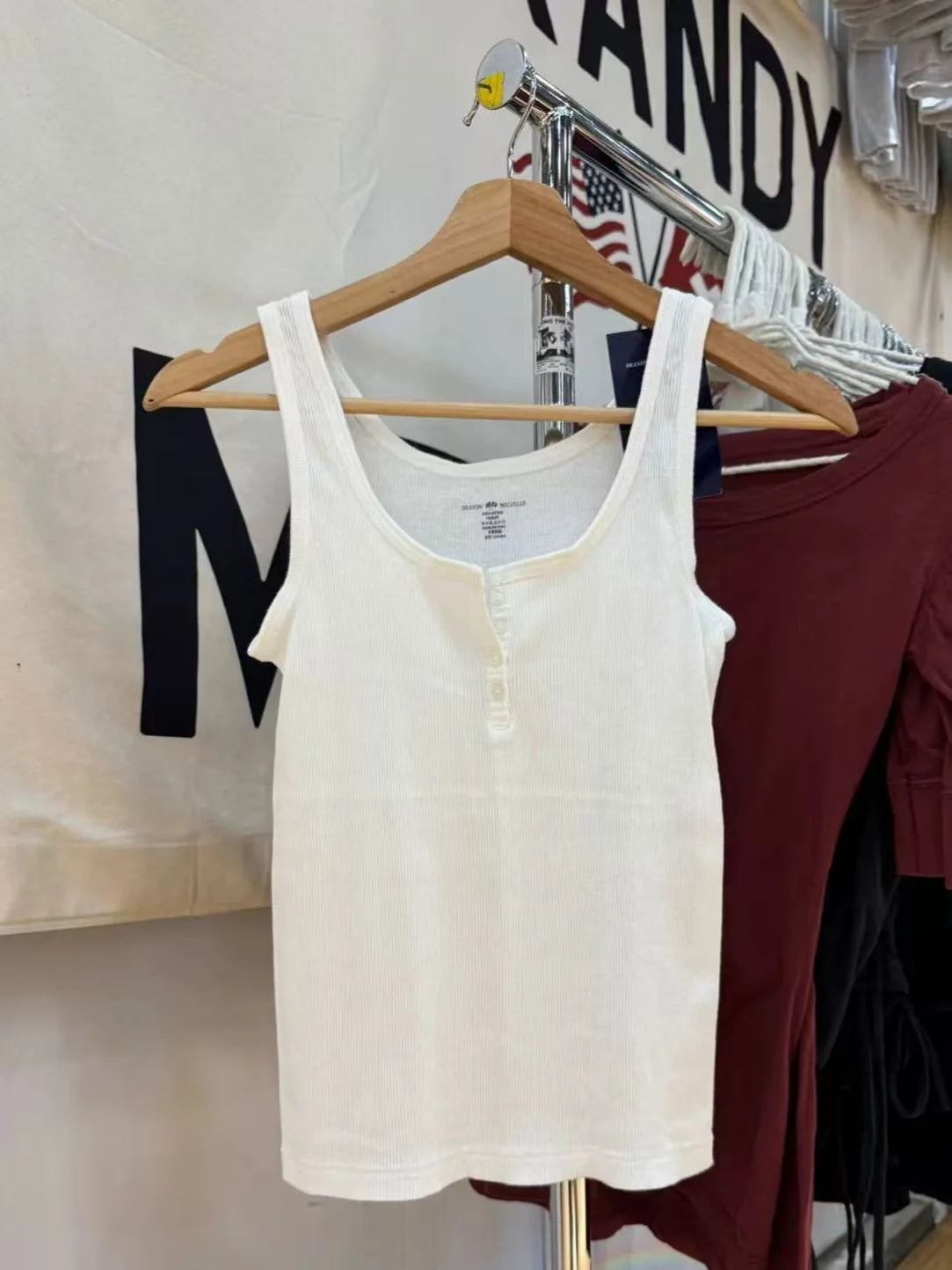 Solid Ribbed Slim Tank Tops Women Streetwear Simple Basic Cotton Buttons Sleeveless Top Female Casual Sweet All-match Y2k Vest