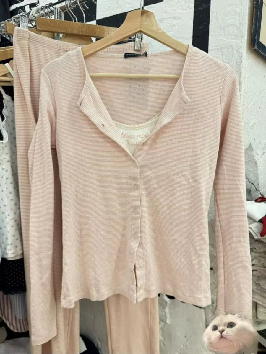 Sweet Pink Eyelet Slim T-shirt Women New O-neck Single Breasted Cotton Soft Long Sleeve Tee Shirts Cute Preppy Style Basic Tops