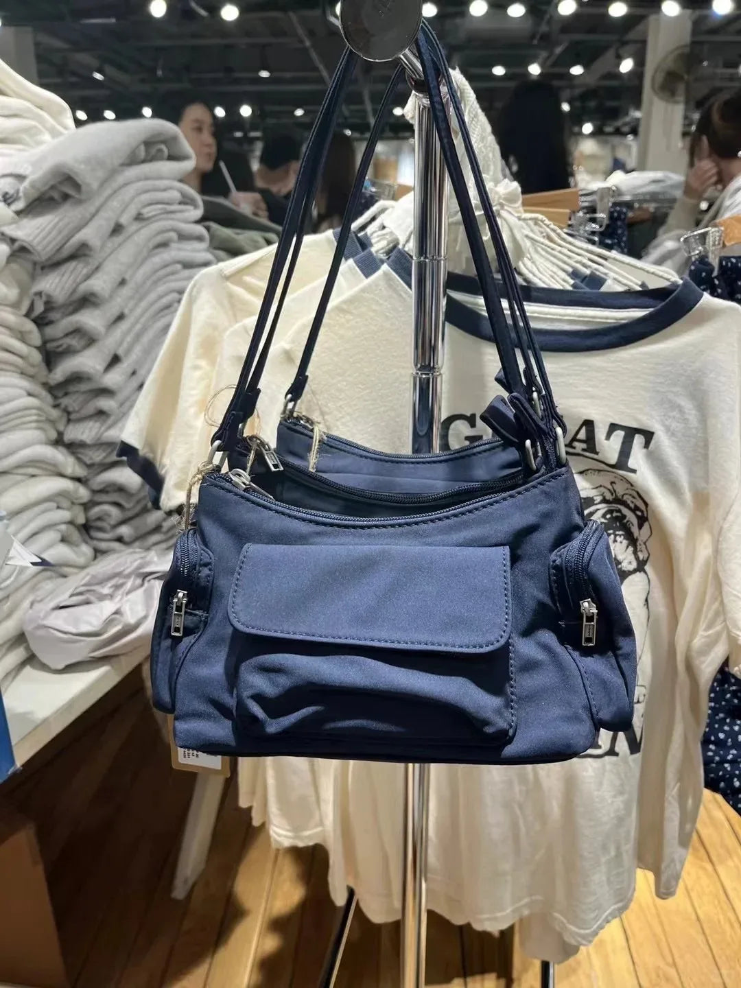 Nylon Pockets Zipper Shoulder Bag Women Four Season New Black High Quality Preppy Style Ladies Bags Vintage High Street Handbag