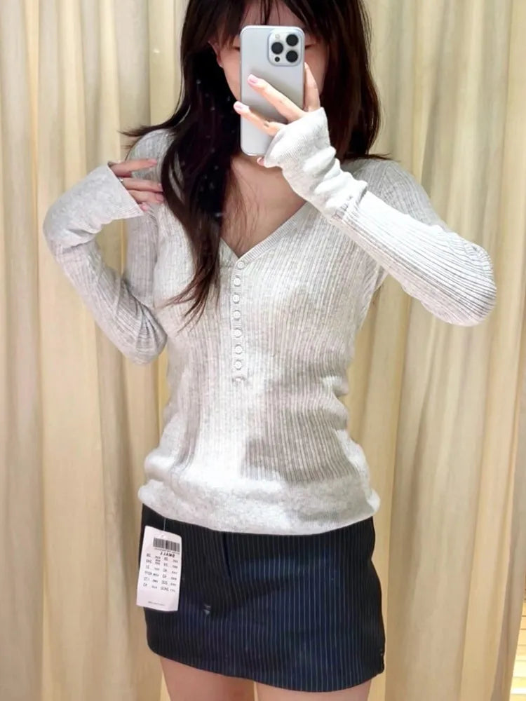 Red Knit Buttons T-shirts Women Spring Sexy V-neck Button Cotton Slim Long Sleeve Tees Sweet Cute Preppy Style T Shirt Y2K
