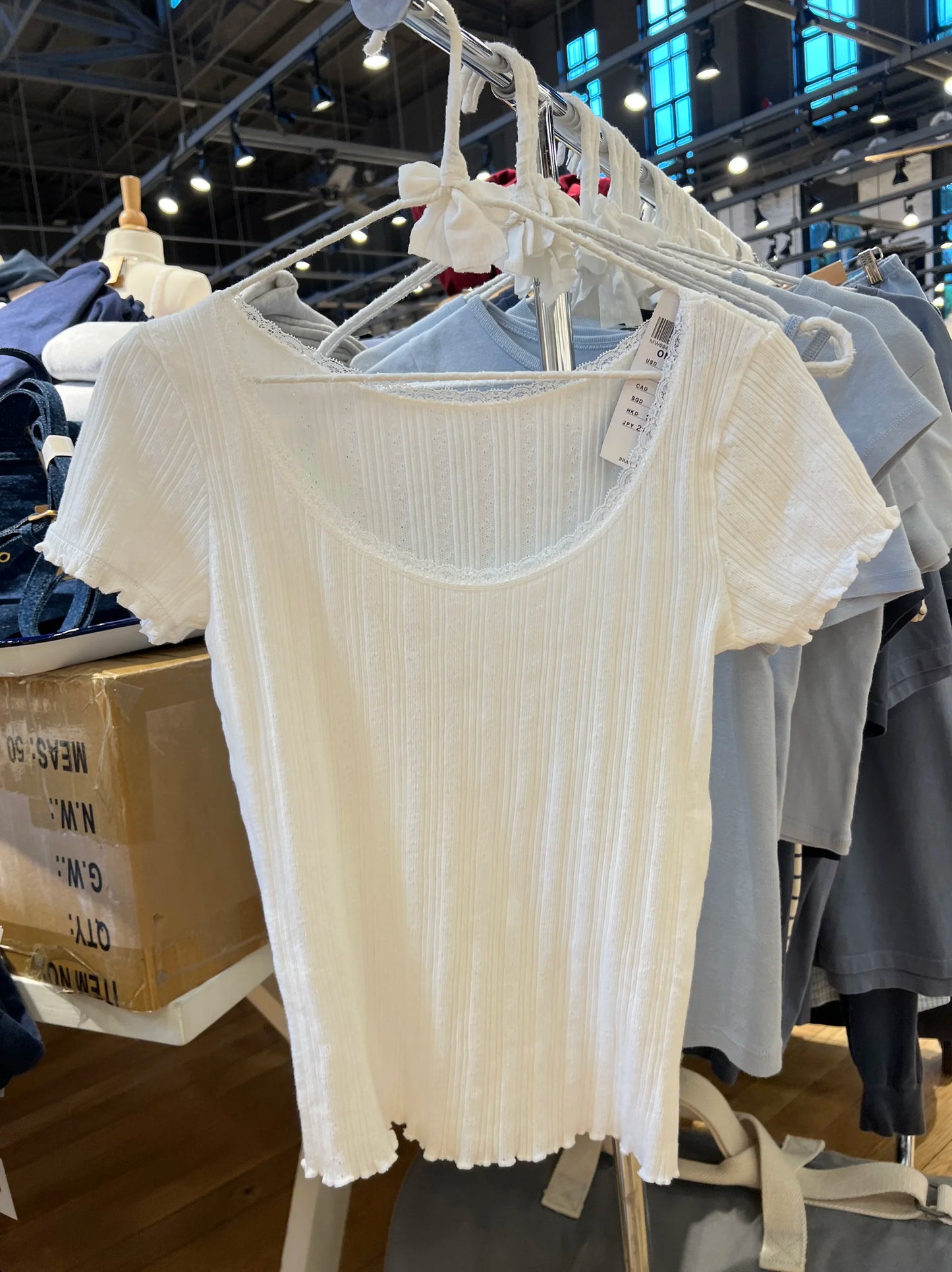 Textured Ruffle White Slim T-shirt Women Summer Lace Trim Scoop Neck Cotton Short Sleeve Tees Cute Sweet Preppy Style T-shirts