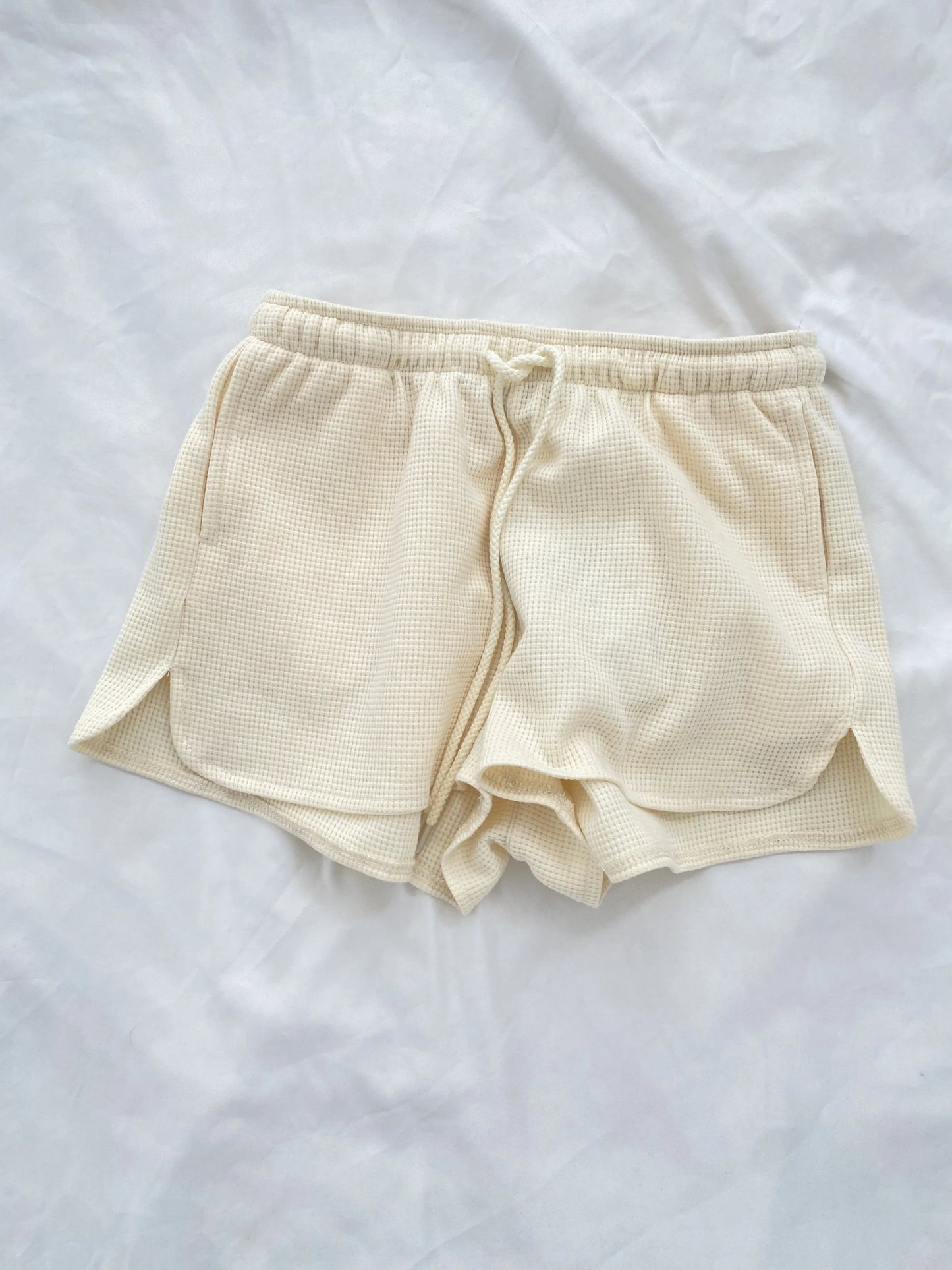 Yellow Duck Shorts 2 Pieces Set Women Bow Slim Eyelet Tank Top+Waffle Drawstring Straight Short Pant Outfit Sweet Cute Suit Sets