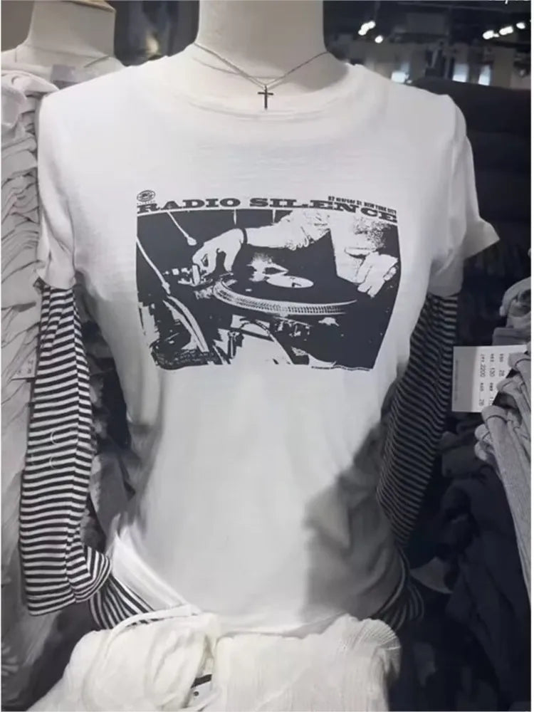 Radio Print Fashion T-shirts Women Summer New O-neck Cotton Casual Short Sleeve Tees Vintage Chic Preppy Style Tops Y2K Tshirt