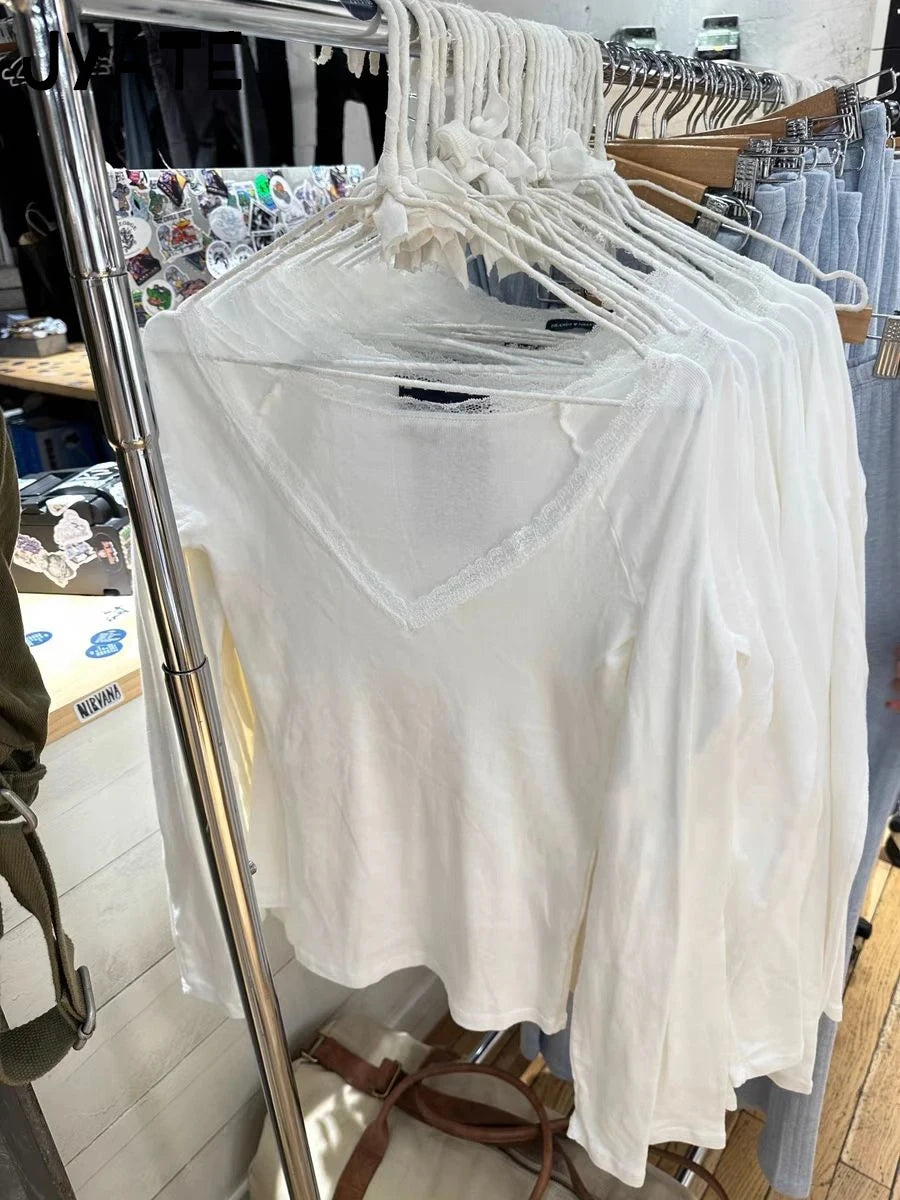 New Lace Trim V-neck Long Sleeve Tees Women 2024 Cotton Soft Casual Simple Basic Slim Tops Sweet Cute Preppy Style T-shirts Y2K