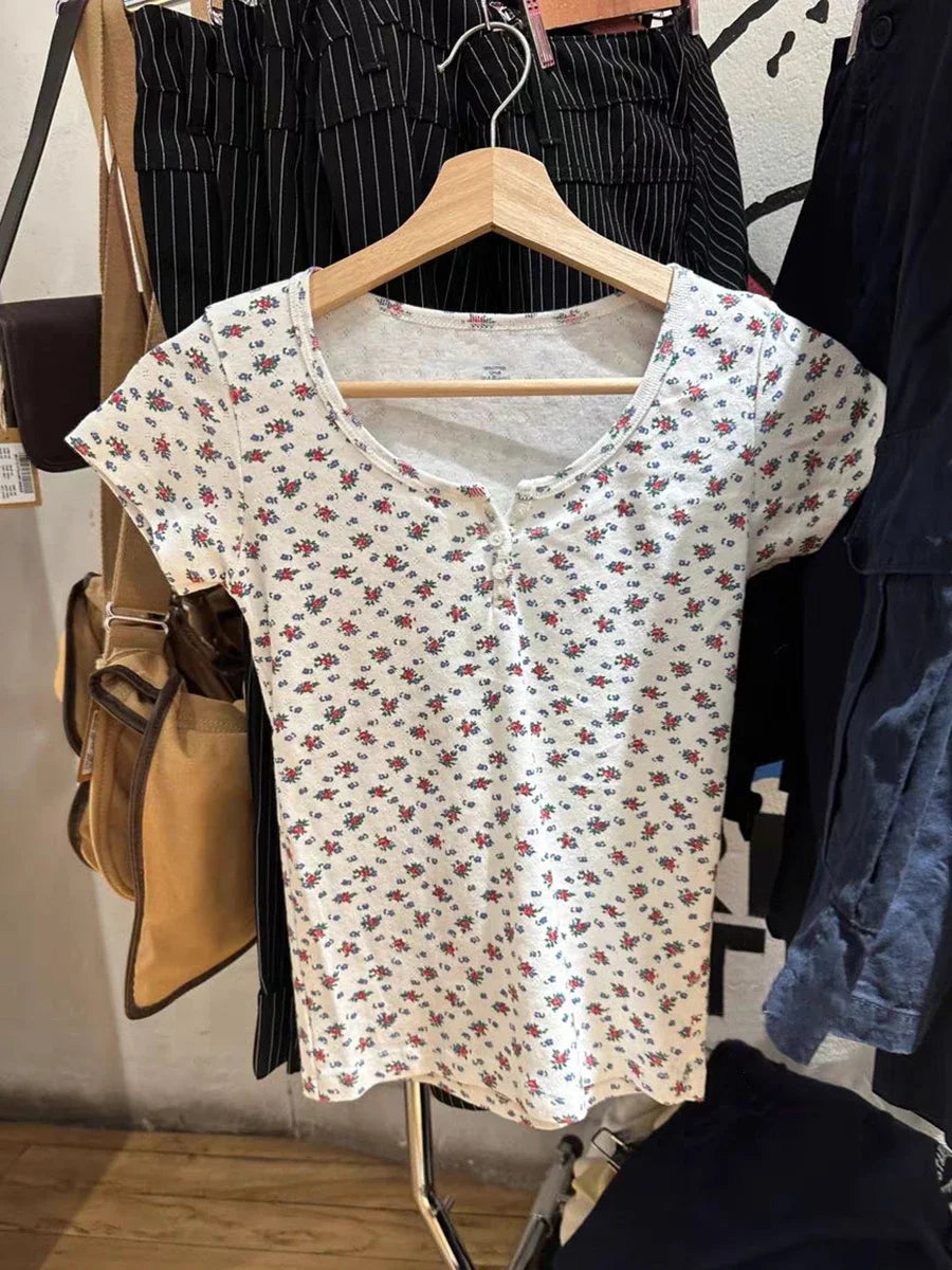 Sweet Eyelet Floral T-shirts Women Summer Casual Cotton Buttons Slim O-neck Short Sleeve Tees Cute Preppy Style Crop Tops Y2K