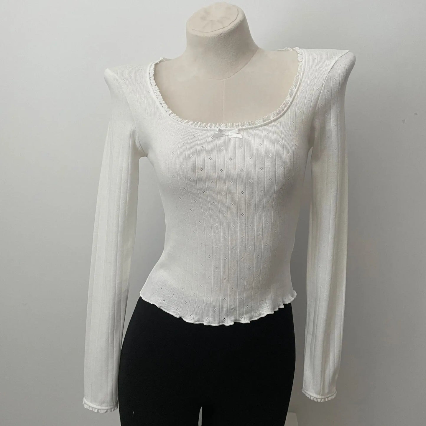 Solid Hollow Out Cotton Soft T-shirts Spring Bow Lace Trim Square Neck Long Sleeve Tee Slim Chic Sweet Vintage Cute Crop Tops
