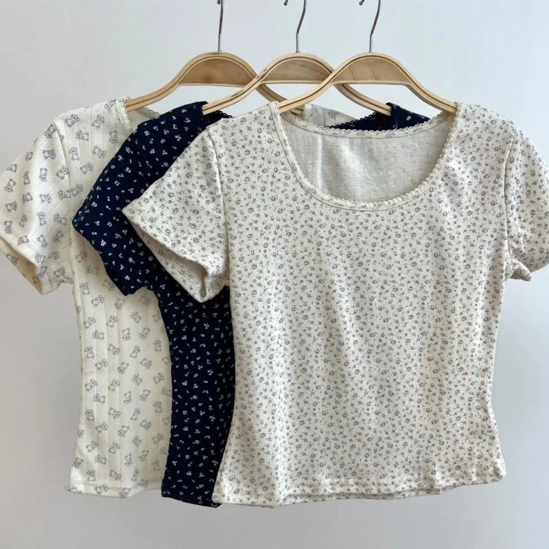Floral Print Eyelet Short Sleeve Tee Women New Casual Streetwear Slim Cropped Tops Girl Sweet Cute Preppy Style T-shirts Y2K Top