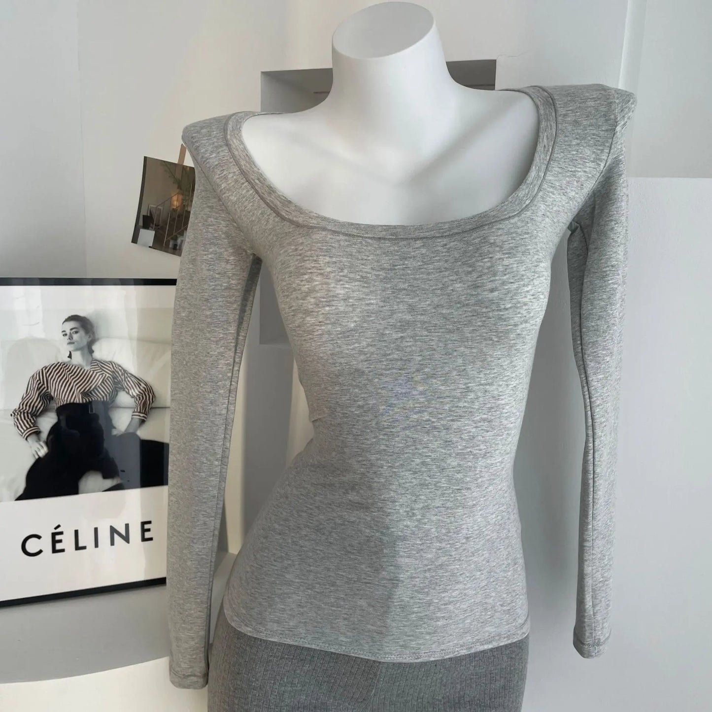 Solid Skinny Cotton T-shirt Women Casual Simple All-match O-neck Yoga Long Sleeve Tees Female Elegant Sweet Basic Sport T-shirts