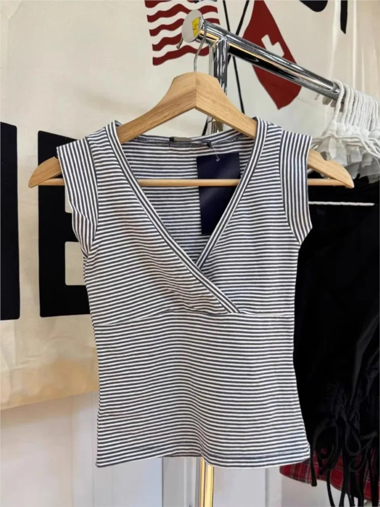 Striped Deep V-neck Cotton T-shirts Women Summer Casual Simple All-match Slim Sleeveless Tshirt Sweet Ballecore Cute Crop Tops