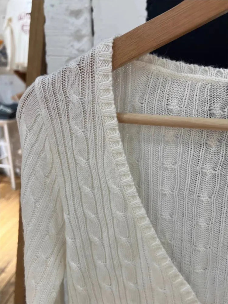 New Beige Twisted Flower Thin Knitted Sweater Women V-Neck Long Sleeve Jumpers Spring Sweet Cute Preppy Style Sweater Top