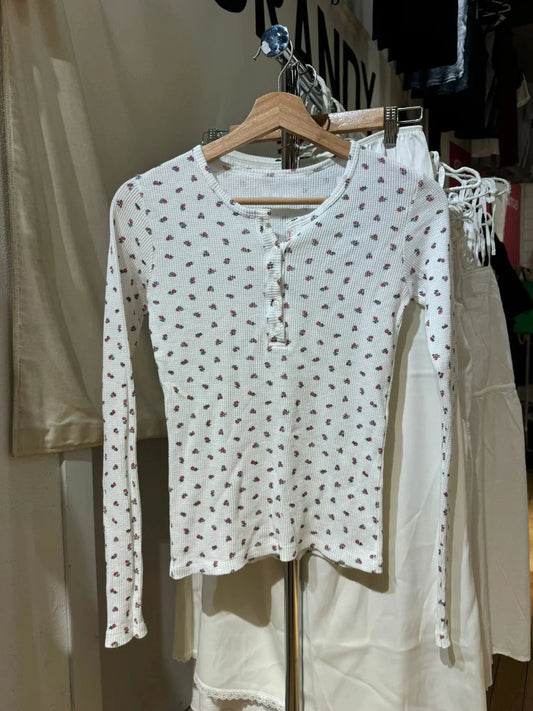 Red Floral Waffle Long Sleeve T-Shirt Women Autumn Buttons O-Neck Cotton Slim Tee Shirts Harajuku Sweet Vintage Tshirt Y2k Tops