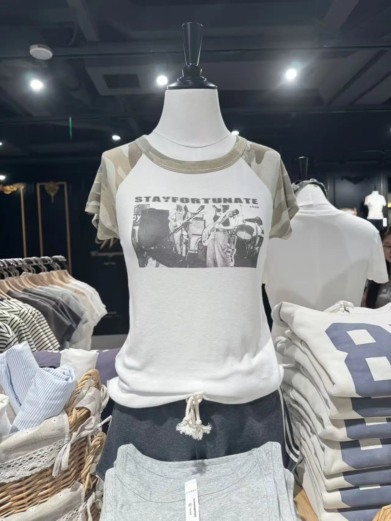 Cartoon Print Slim T-shirts Woman Summer Casual O-neck Cotton Short Sleeve T-shirts Female Cute Sweet Preppy Style Tee Tops y2k