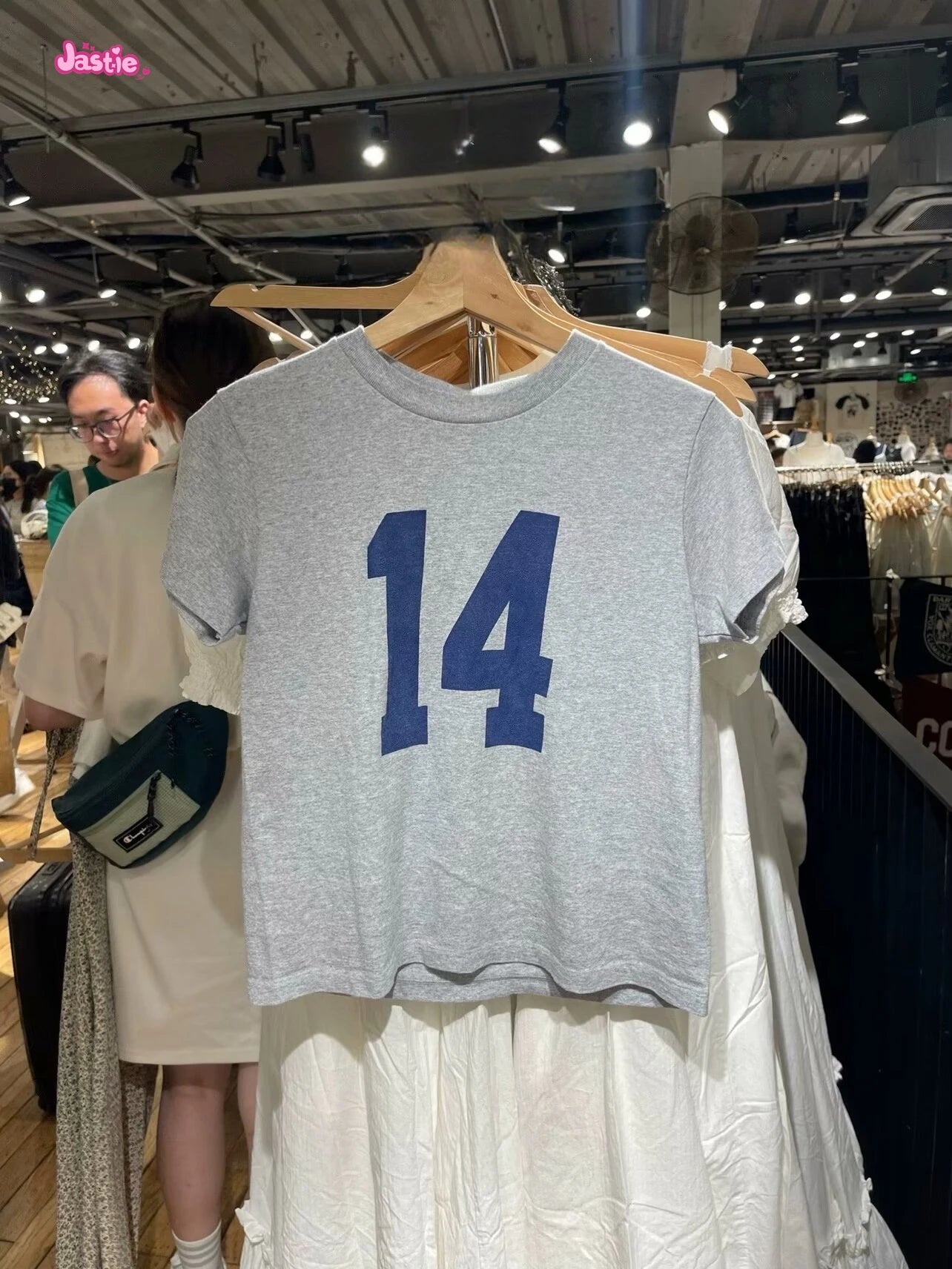 Vintage Letter Graphic Crop Top Women Summer Casual Round Neck Short Sleeve Short T-shirt Female Retro Classic Cotton Tops Chic